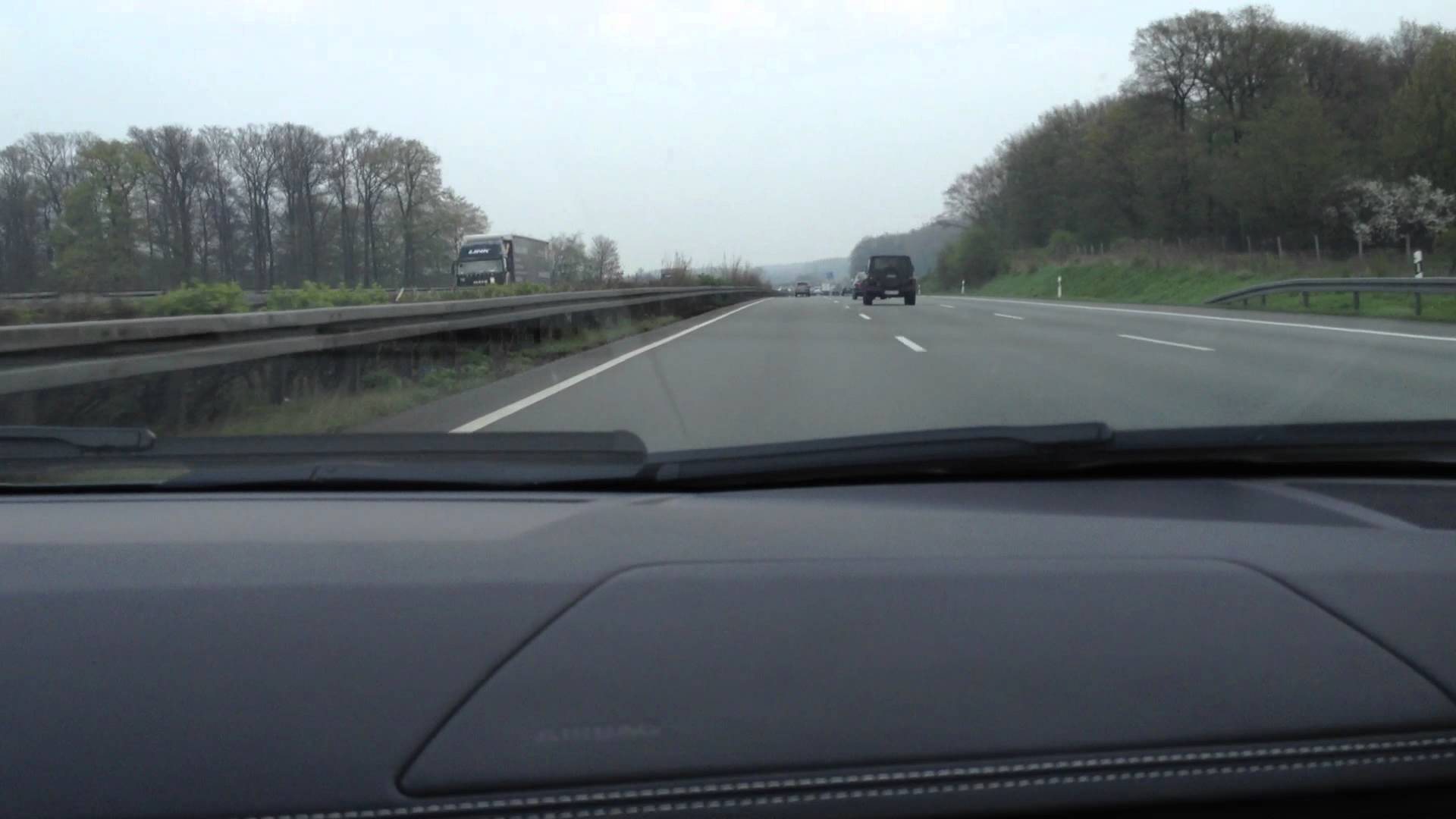 Συναρπαστικό βίντεο: Ένα Lamborghini Aventador πιάνει 320 χιλιόμετρα στους δρόμους της Γερμανίας!